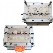 4 cavities pepper cap mould