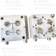 4 cavities plug cap mould